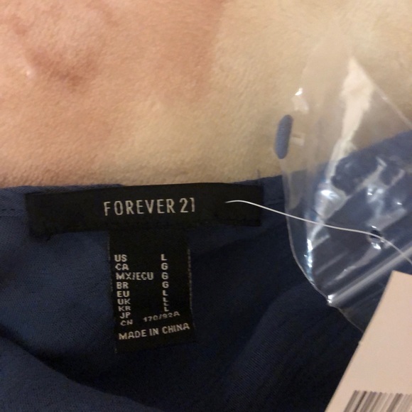 NEW Blue Forever 21 Woven Crop Top - Picture 3 of 4